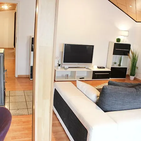 Sunnyhome Monteur Bubach Апартаменты *