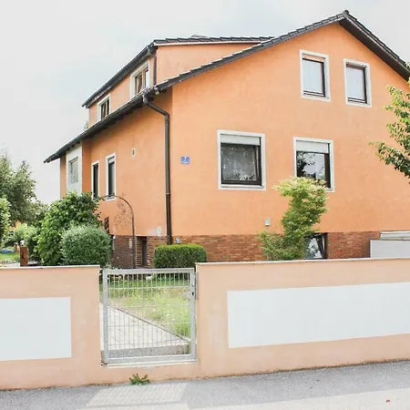 Sunnyhome Monteur Bubach Швандорф